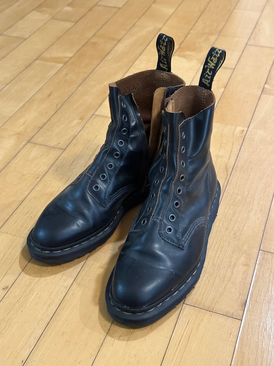 닥터마틴 1460 ll uk7 상품이미지1