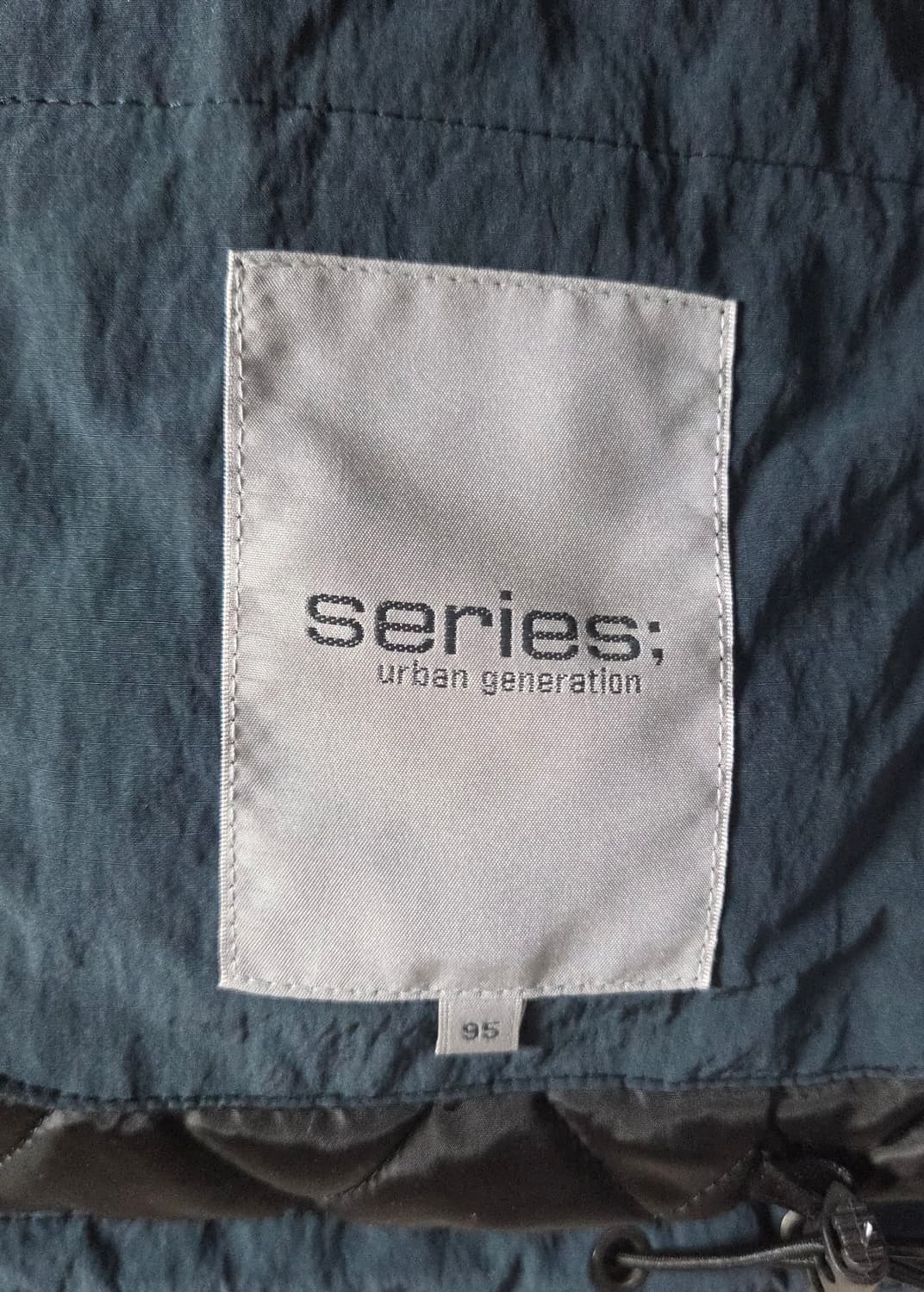 (착샷) 시리즈 series 옵스쿠라 자켓 가먼트  상품이미지4