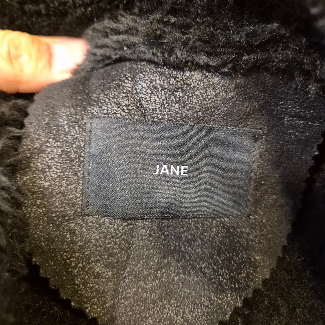 여성-FREE 블랙 숏 무스탕자켓  상품이미지3