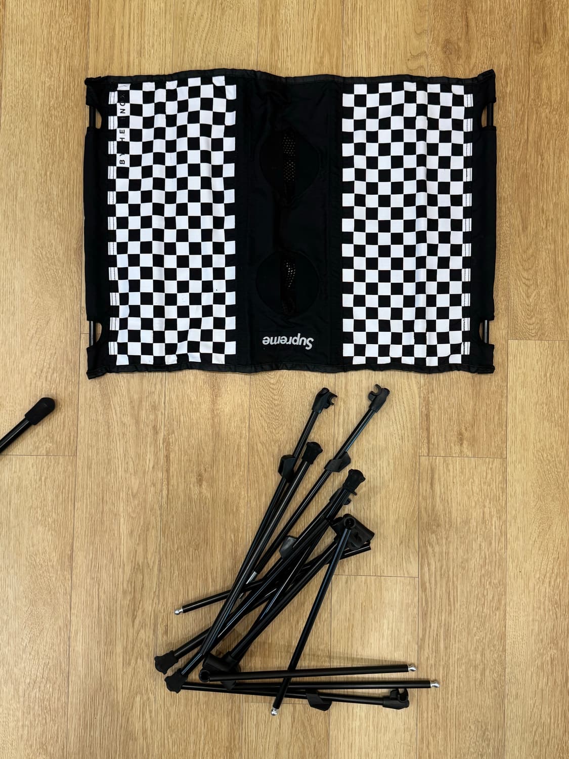 슈프림 헬리녹스 체어2개 + 테이블1개(일괄판매) 상품이미지2