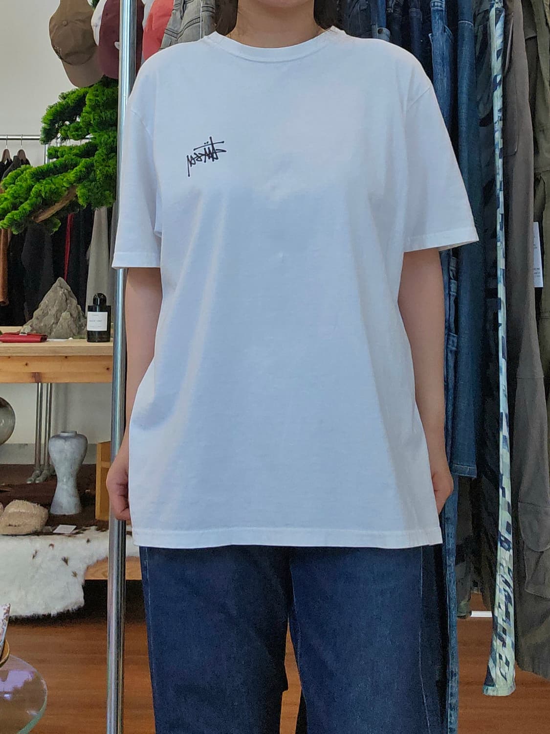 스투시 베이직 로고 티셔츠 상품이미지3
