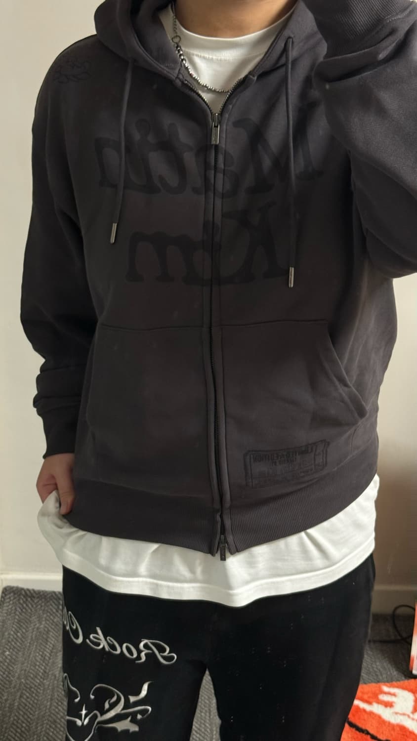 언박싱 제품💨 마뗑킴 그래피티 후드집업 차콜(M) /텍없음‼️ 상품이미지2