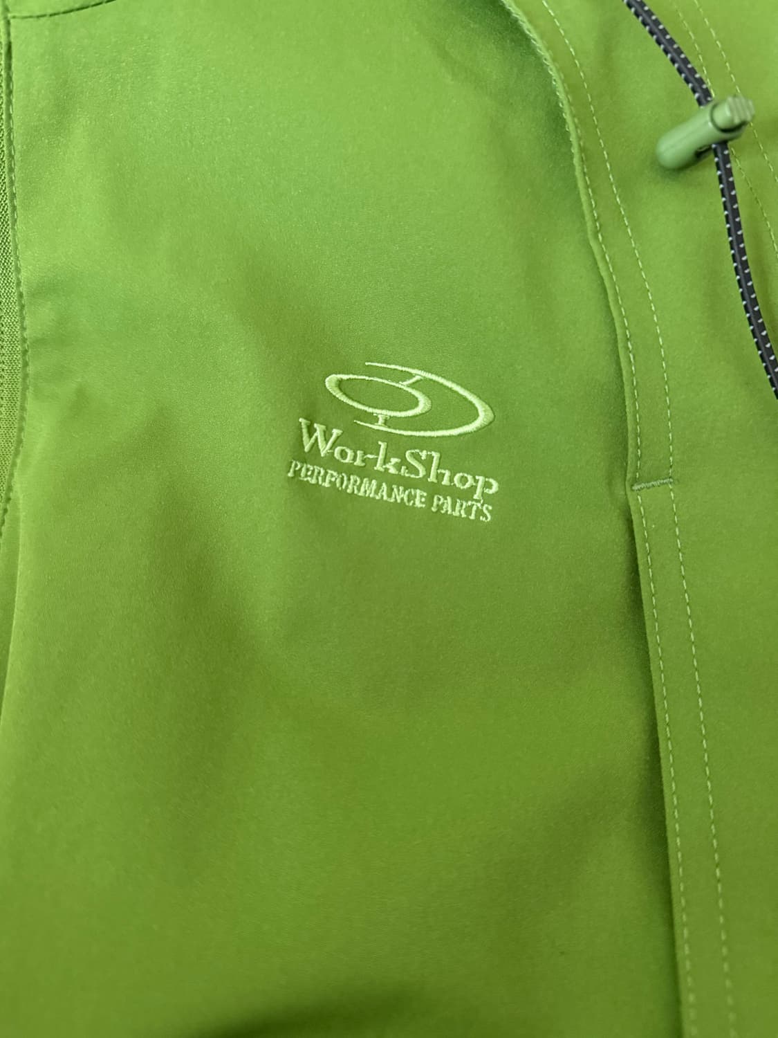 트래블 워크샵 바람막이 팝니다 (1회착용) 상품이미지4