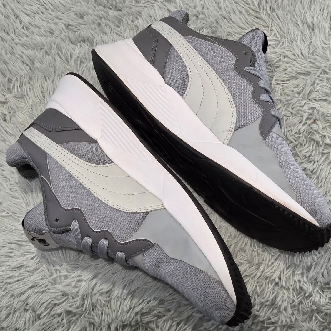 7q-9:푸마 런닝 스타일 메쉬레더 조합 스니커즈(240)-거의새거 상품이미지7