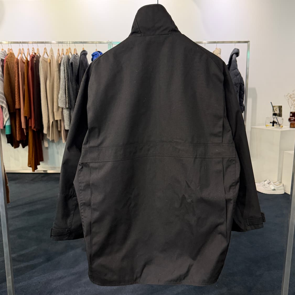 [M] 커스텀멜로우 오버핏 블랙 쉘 자켓 상품이미지2