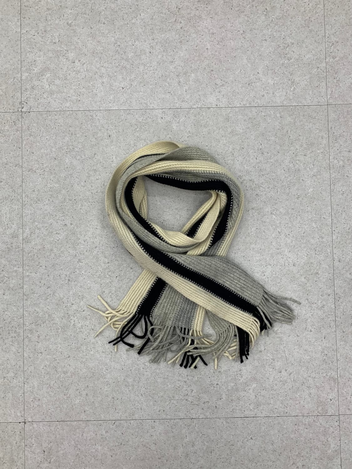 Courreges 꾸레쥬 머플러 상품이미지1