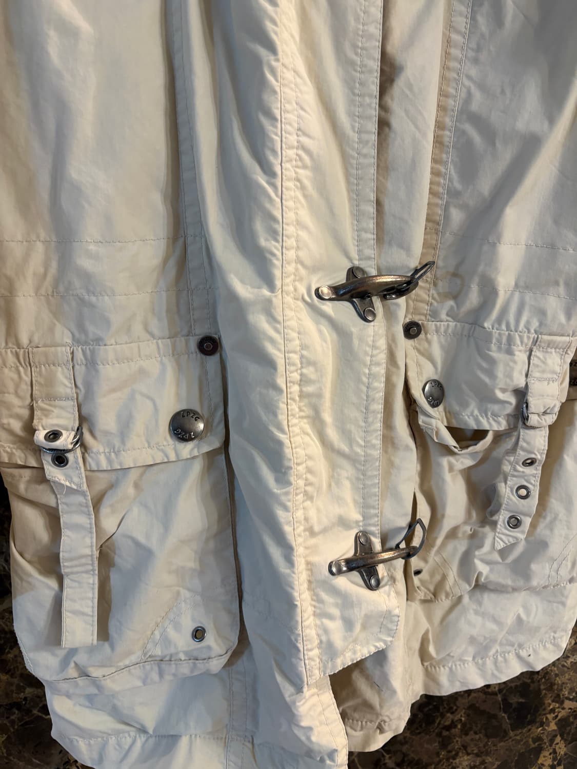 아이보리색 후드 야상 점퍼 상품이미지3