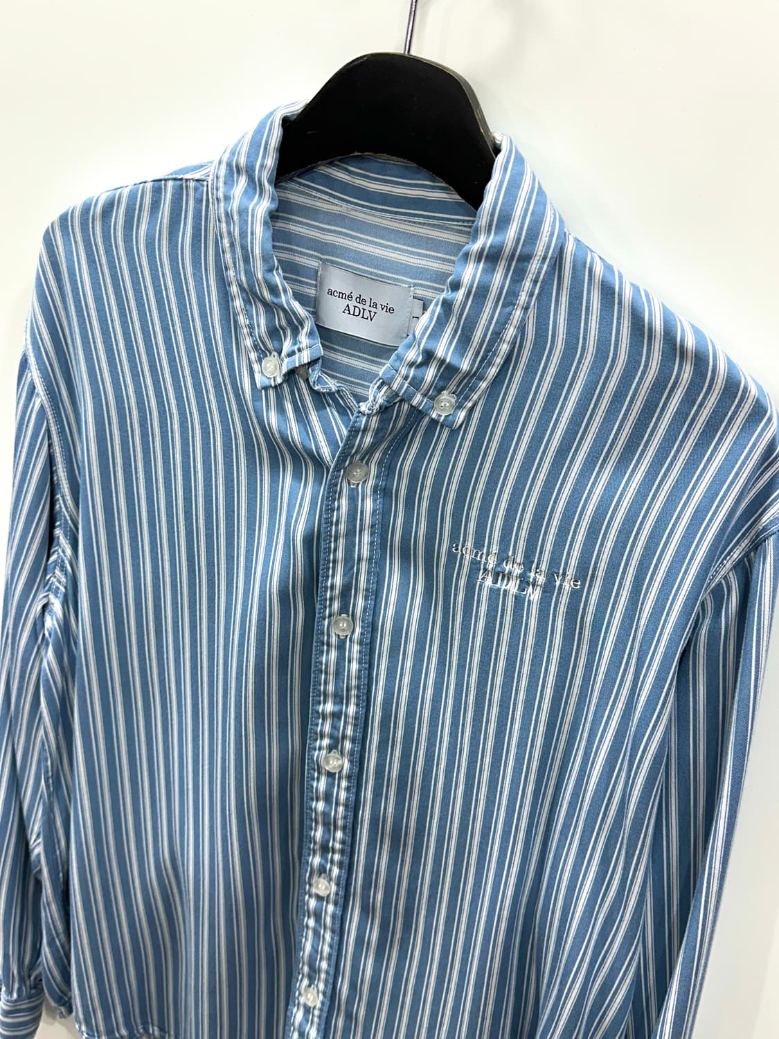 아크메드라비 스트라이프 셔츠 블루스카이 1사이즈 상품이미지2