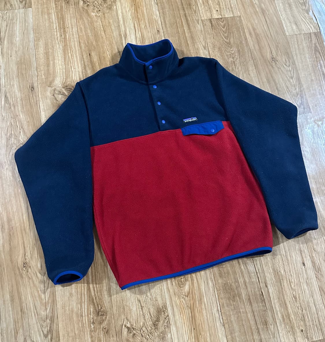 파타고니아 신칠라 네이비 레드(정품) 상품이미지1