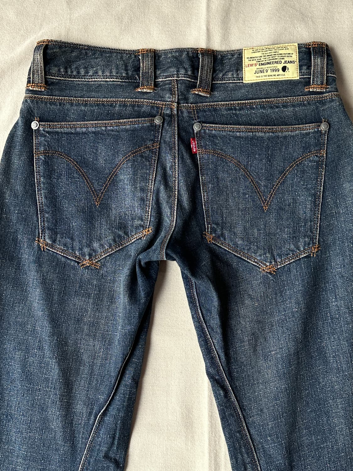 리바이스 엔지니어드진 부츠컷 데님팬츠 28 상품이미지6