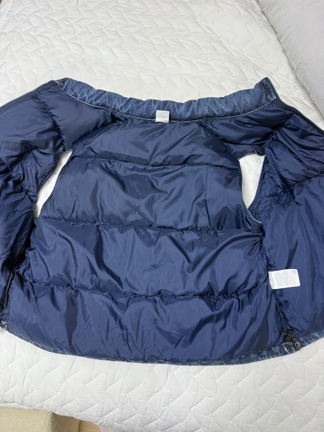 슈프림x나이키 데님 퍼퍼 베스트 인디고 L사이즈 판매합니다 상품이미지3