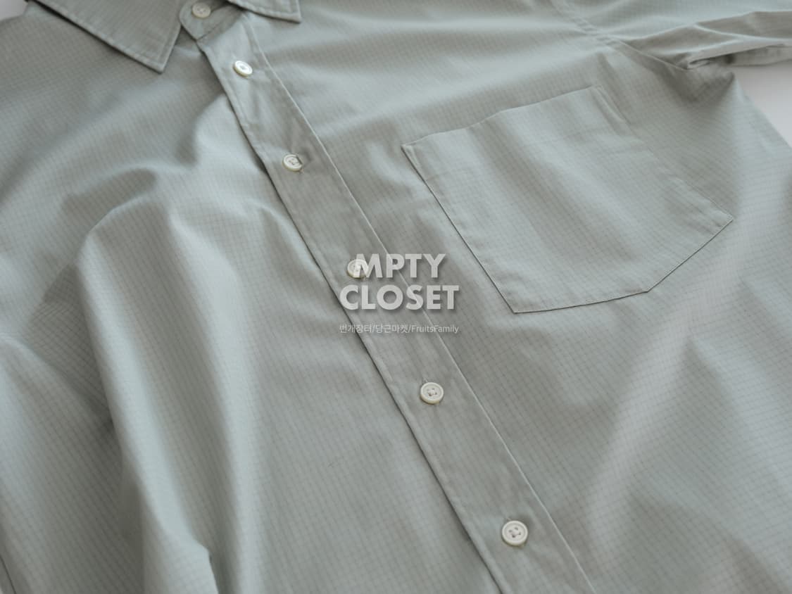 [M] 유니클로 U 오버사이즈 반팔셔츠 그레이 상품이미지6