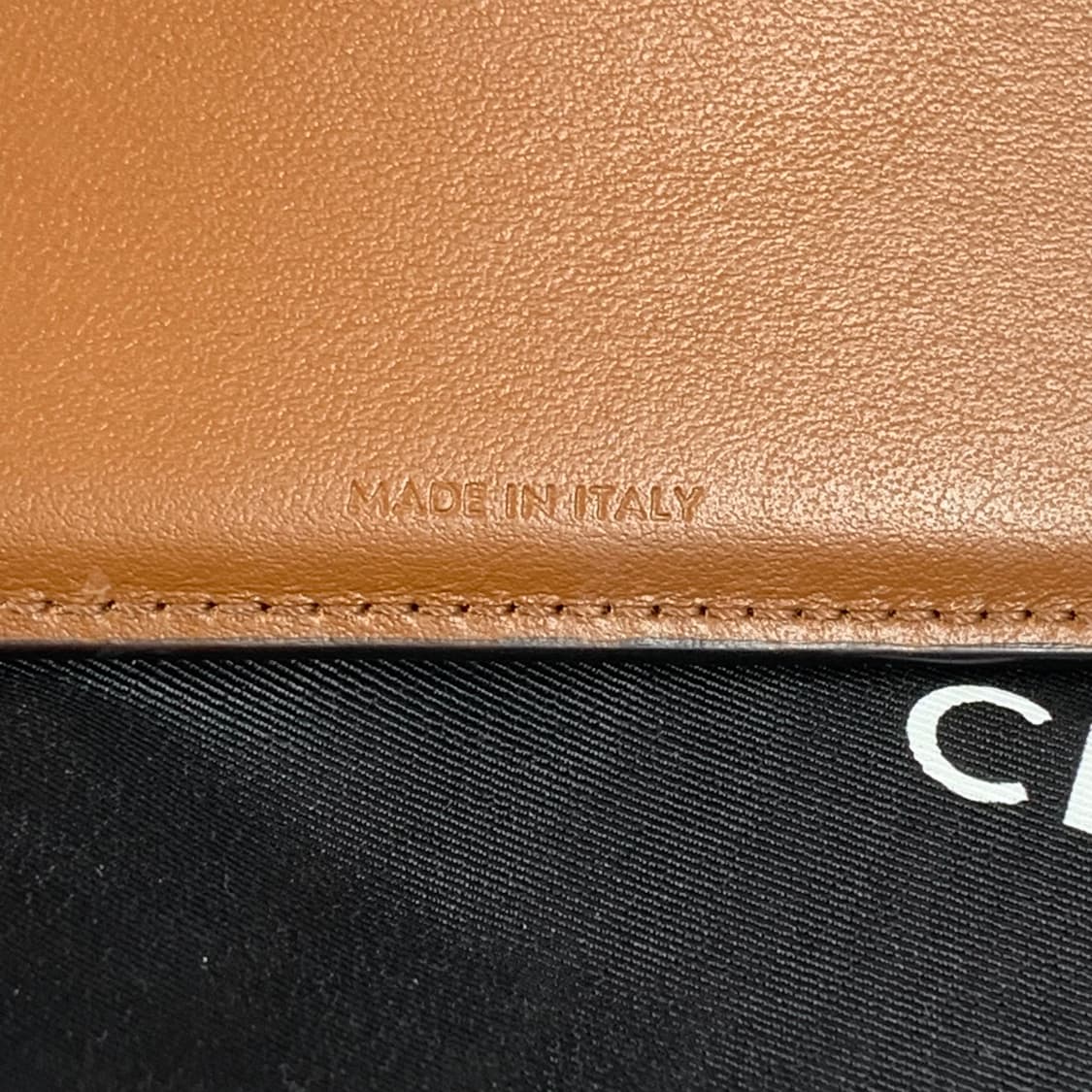 (SS급정품)셀린느 트리옹프 캔버스 스트랩 반지갑 중지갑 월렛 상품이미지7