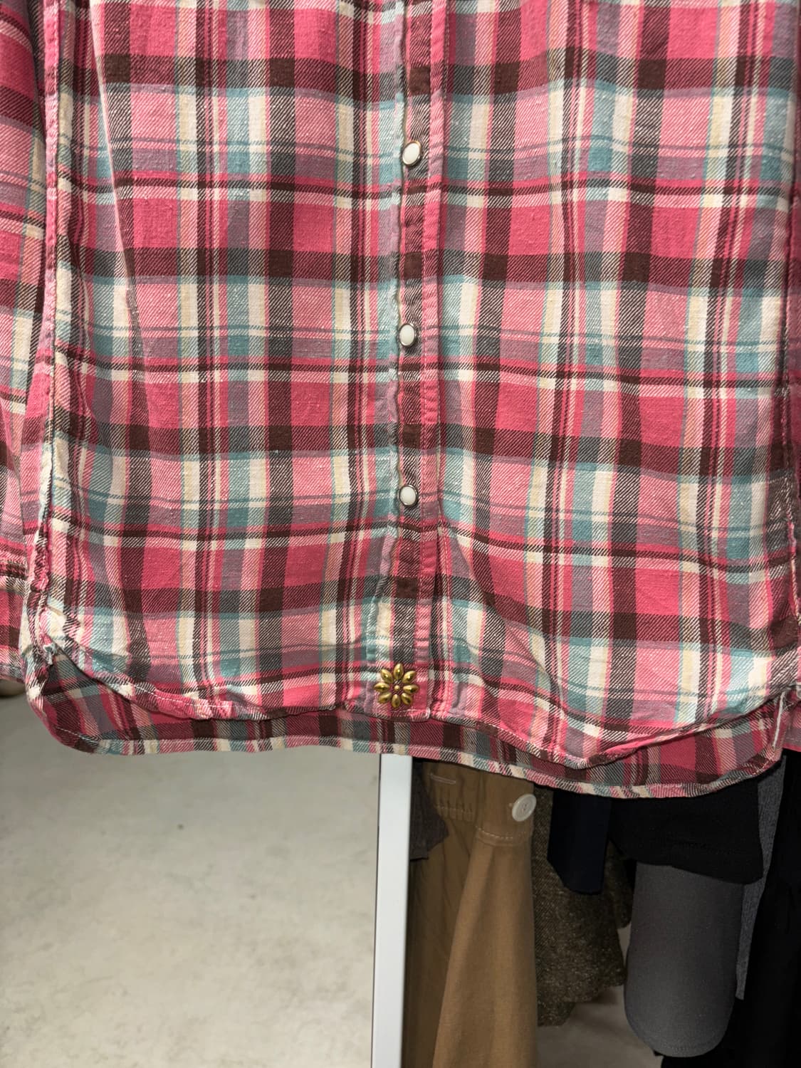 레미 렐리프 체크 셔츠 상품이미지4