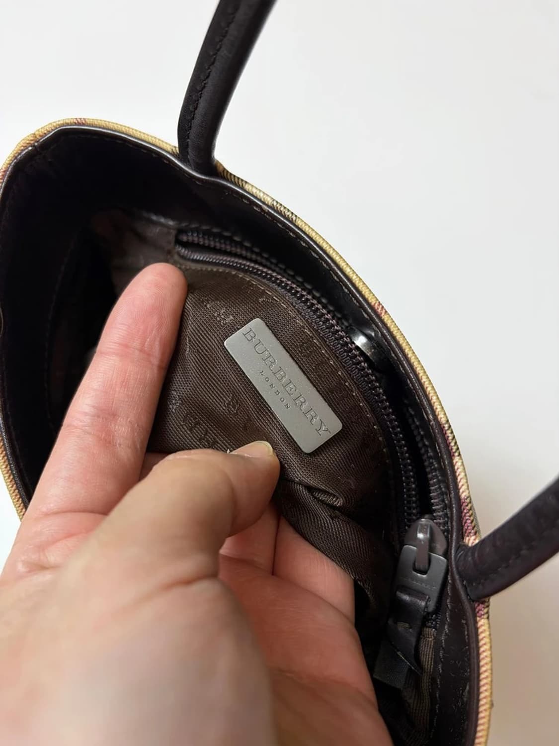 버버리 00's 노바체크 미니 토트백 Q1462 상품이미지8