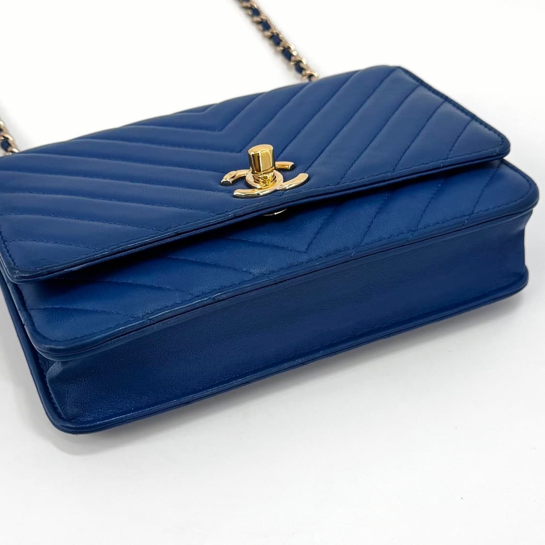 [감정완료] 샤넬 쉐브론 트렌드 CC 체인 크로스백 WOC 상품이미지6