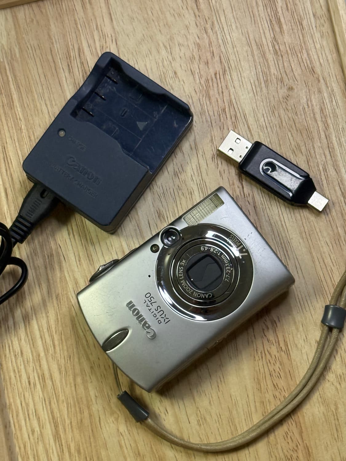 캐논 ixus 750 아일릿 원희 디카 canon 익서스 750 상품이미지1