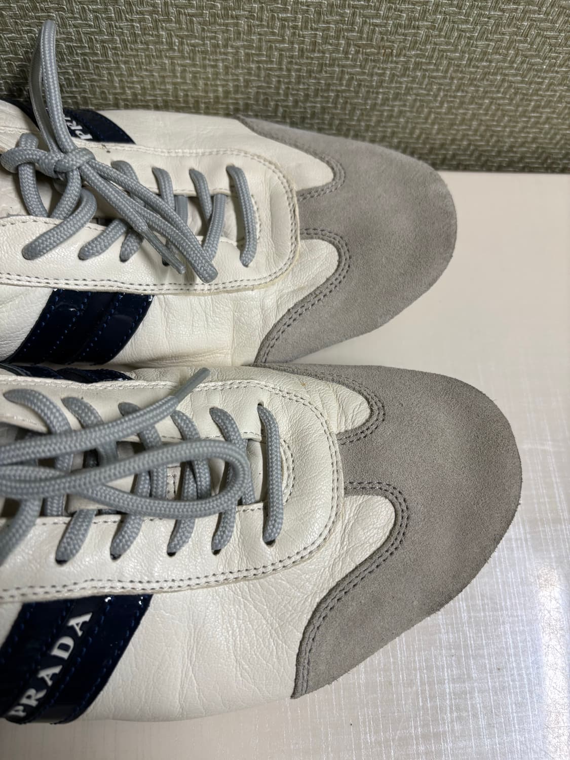 Prada Sneakers 상품이미지2