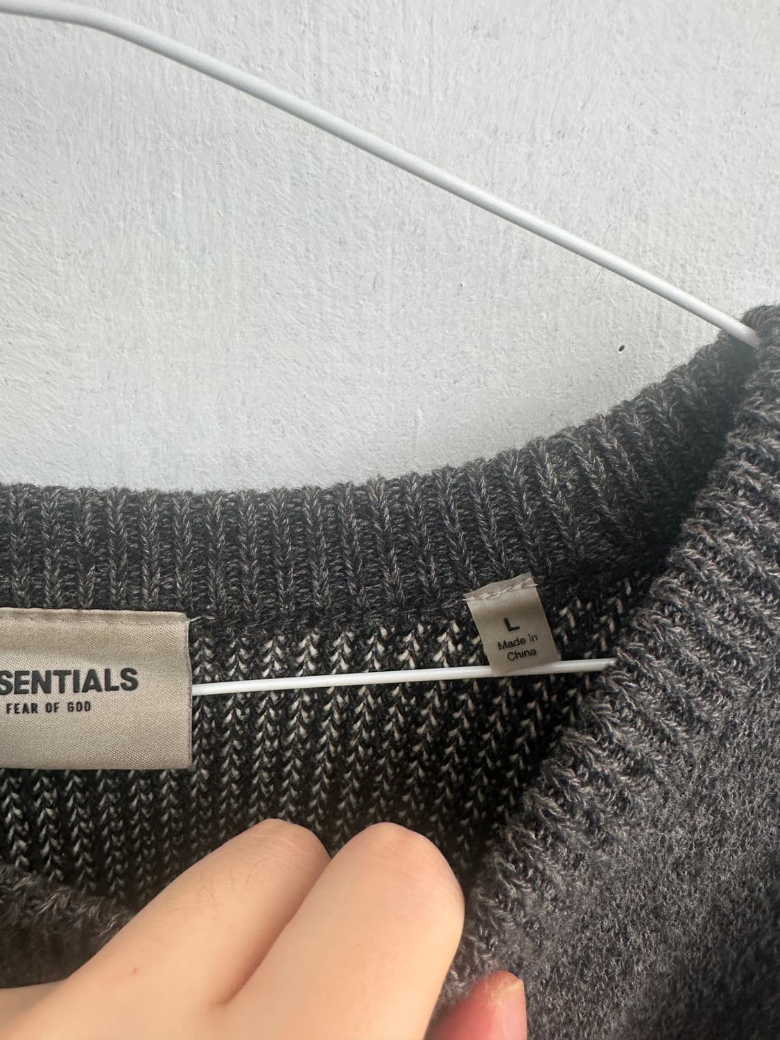 에센셜 니트 사이즈L  상품이미지4
