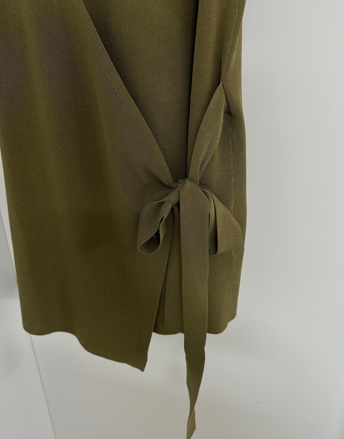 [COS 코스] 여성 랩 베스트 탑 상품이미지6