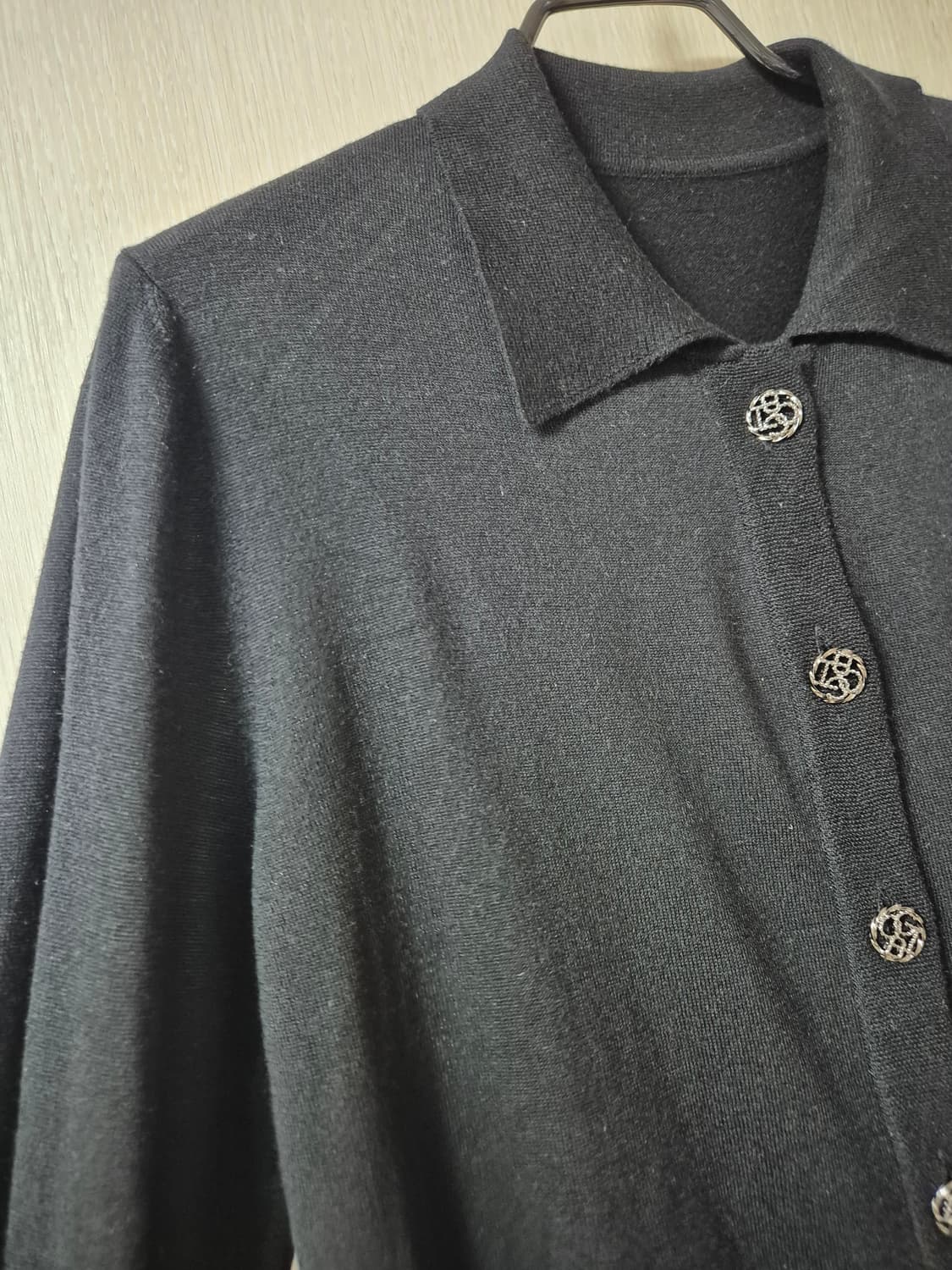 (새제품) 고비 GOBI 실크 캐시미어 가디건 M 66 블랙 상품이미지6