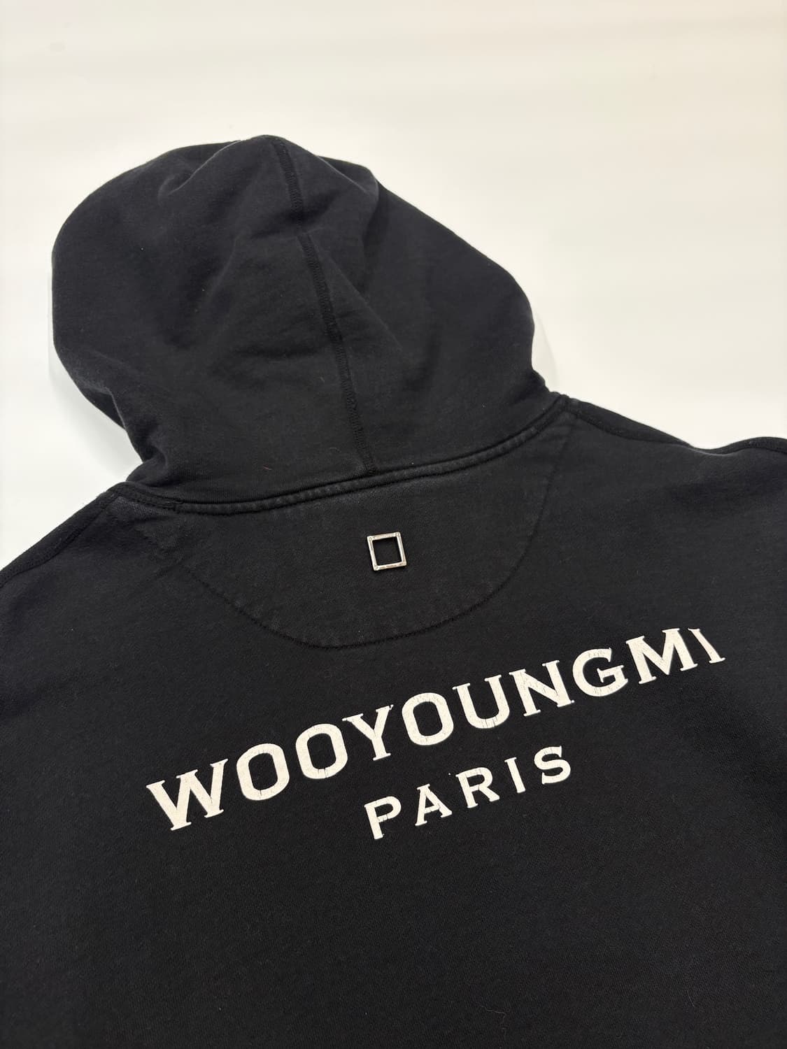 WOOYOUNGMI 우영미 백로고 후드 티셔츠 상품이미지4