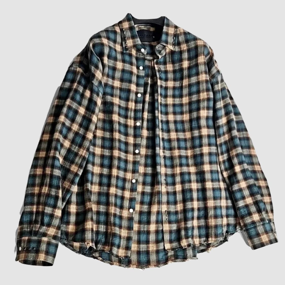 gakihara 데미지드 스터드 셔츠 그린 상품이미지1