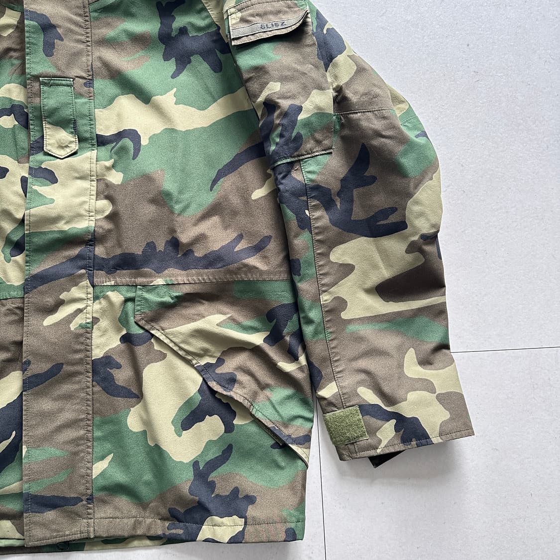 미군 정품 ECWCS 1세대 고어텍스 파카 M-R  상품이미지4