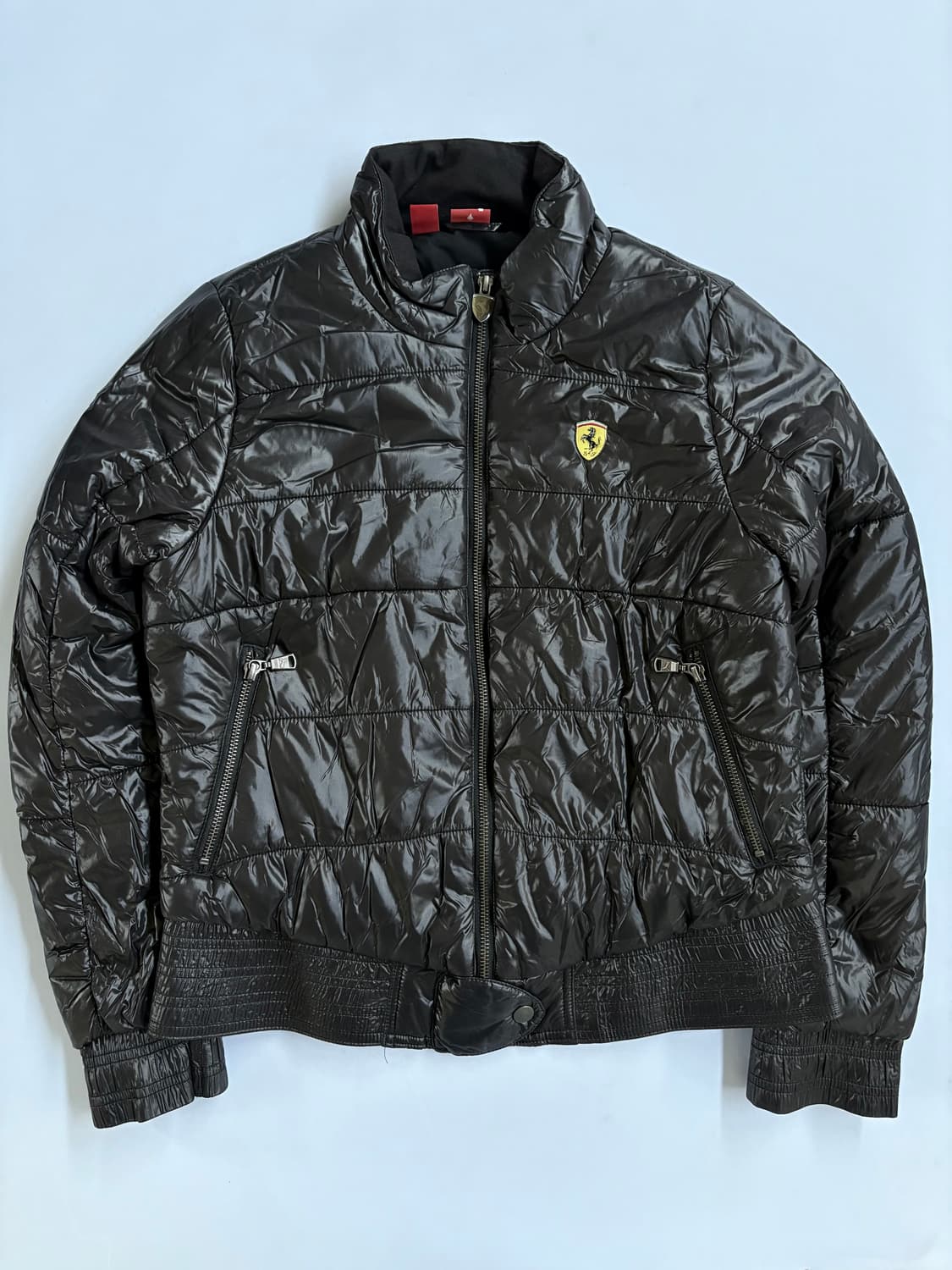 푸마 x 페라리 한정판 패딩 상품이미지2