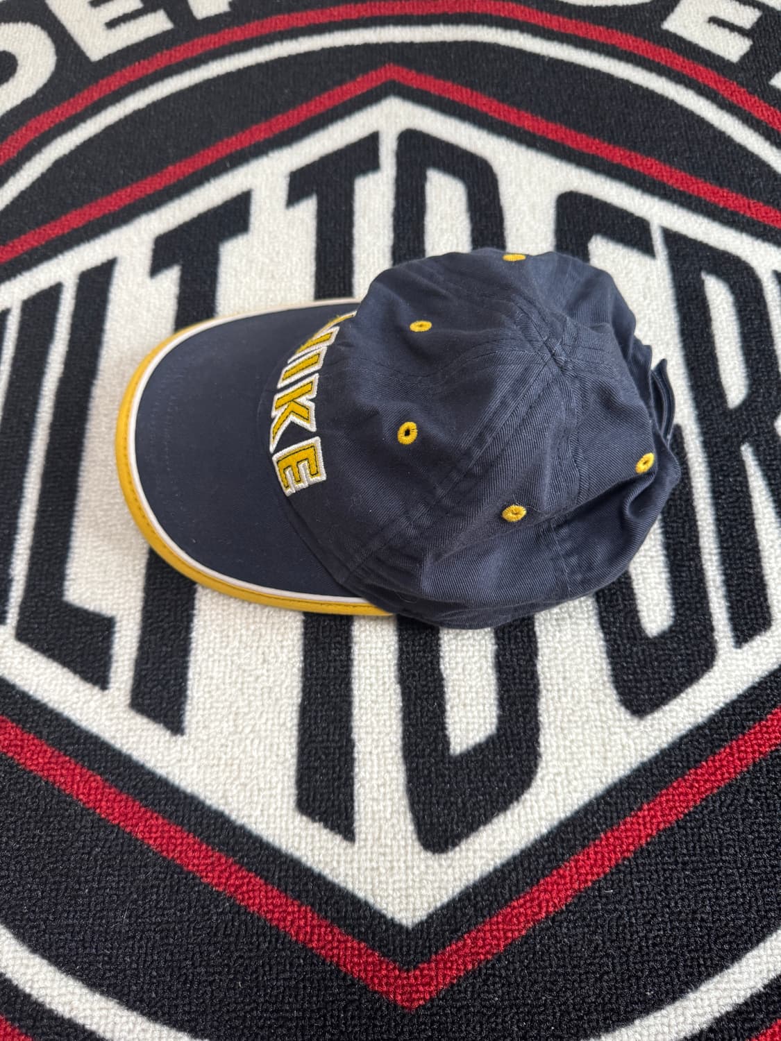 나이키 스펠 아웃 로고 차일드 벨크로 백 캡 네이비 옐로우 상품이미지3