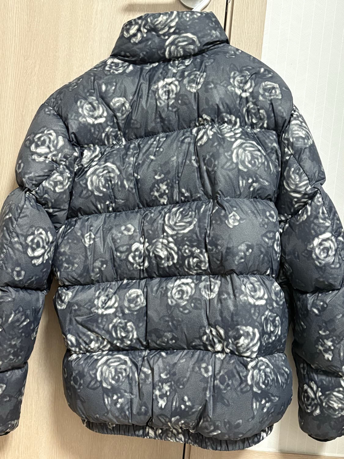 디스이즈네버댓 플라워 패딩 xs 상품이미지2