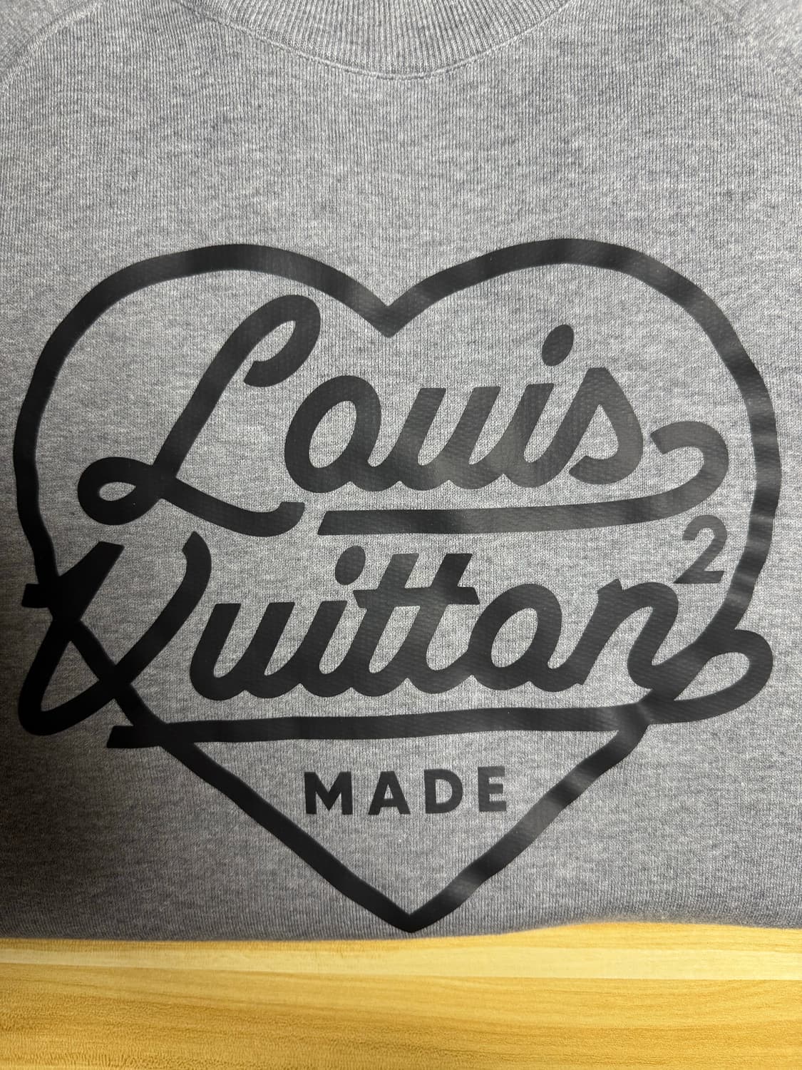 루이비통 x 니고 하트 크루넥 맨투맨 L 상품이미지9