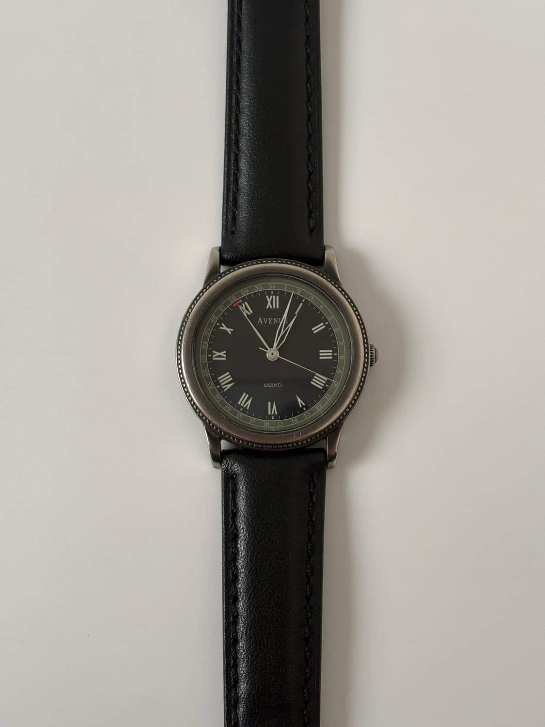 1990s Avenue Coin Bezel Black Quartz 상품이미지3