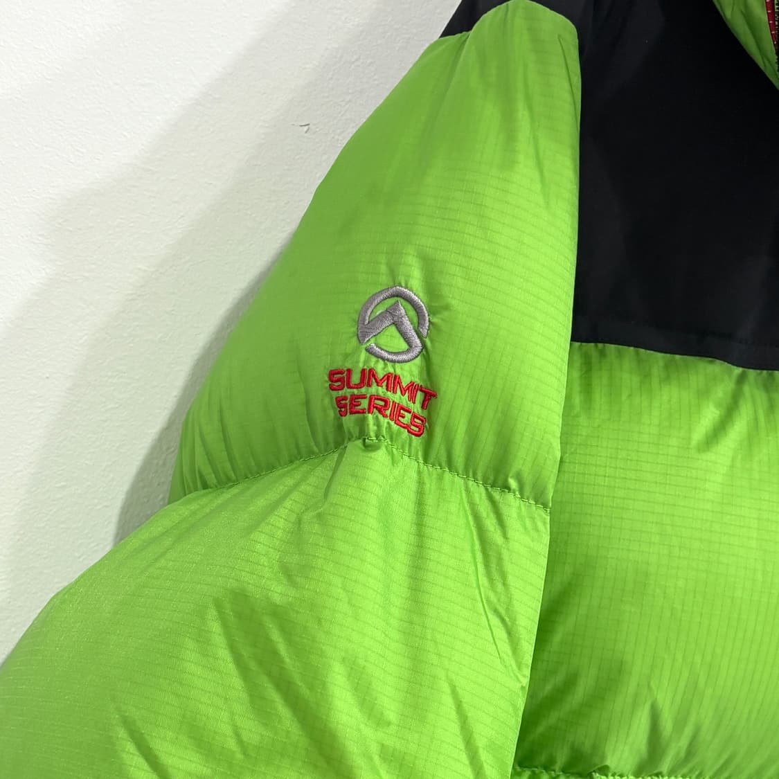 노스페이스 700 서밋 윈드스토퍼 패딩 상품이미지4