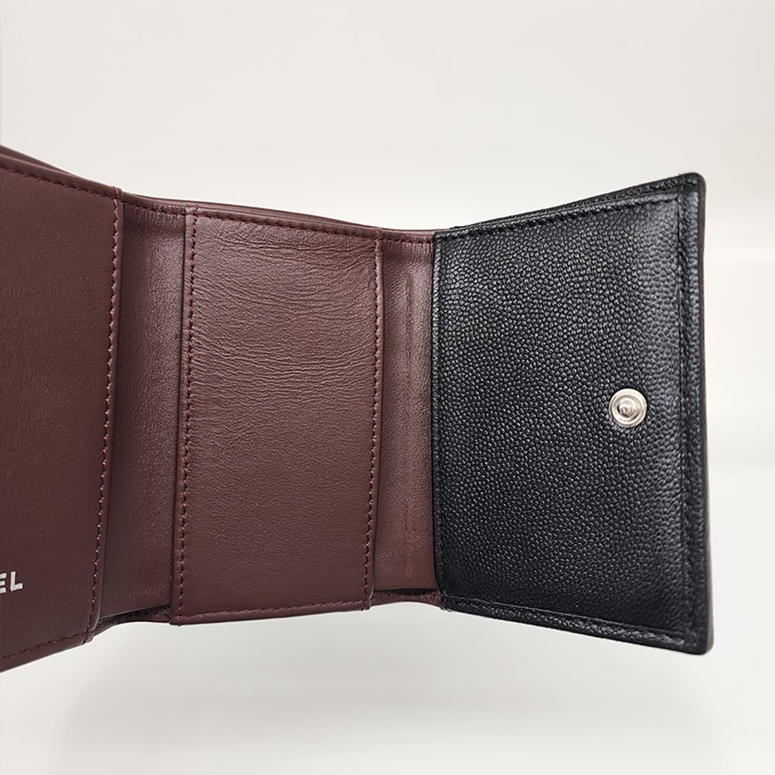 샤넬 AP0230 클래식 캐비어 3단지갑 은장 블랙 #25 상품이미지6