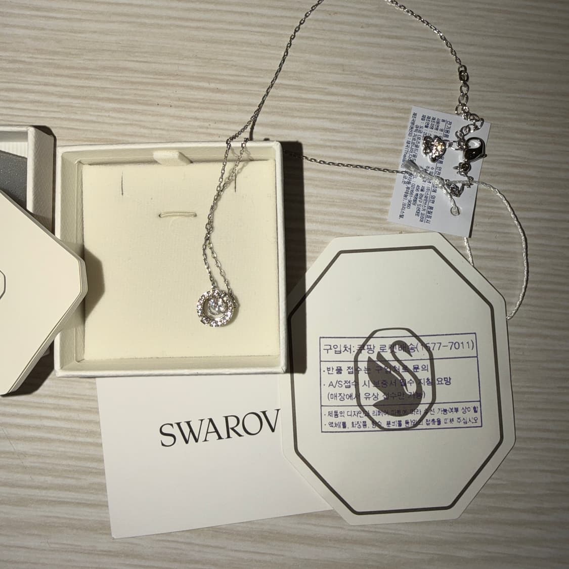 스와로브스키 una 로듐 목걸이 상품이미지1