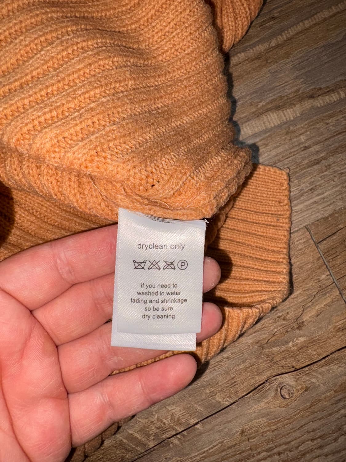 더티셔츠뮤지엄 니트 스웨터 M 상품이미지4