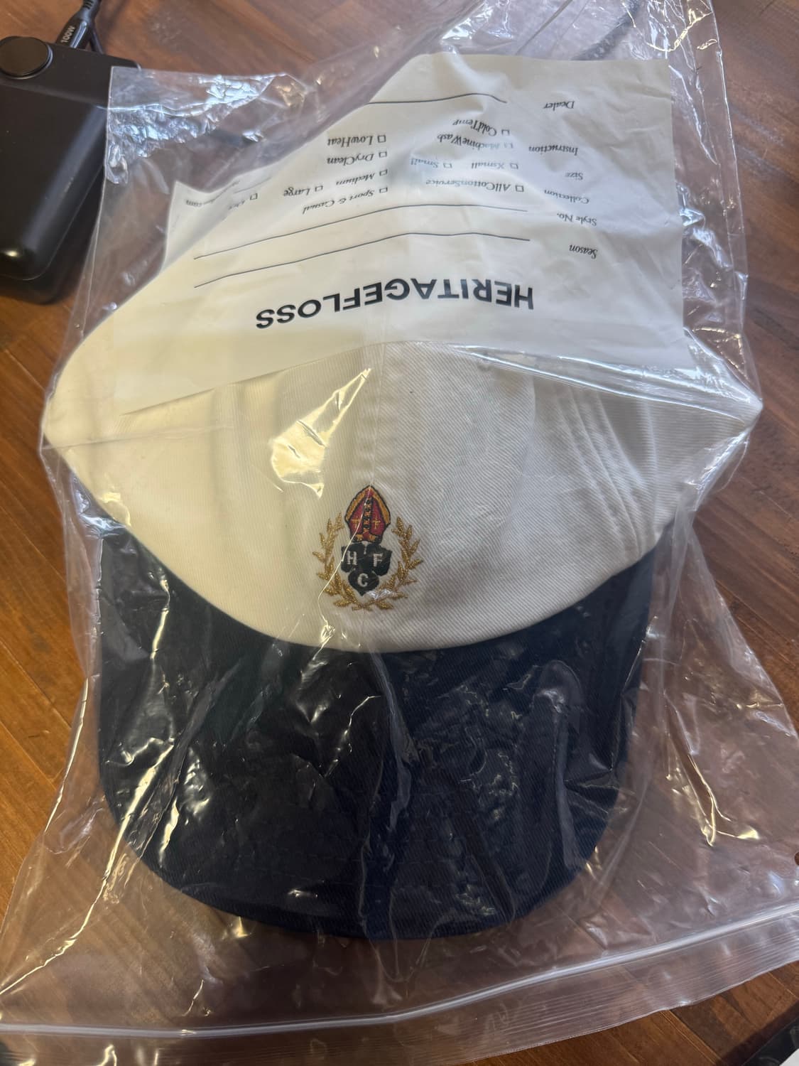 (새상품) 헤리티즈플로스 모자 상품이미지1