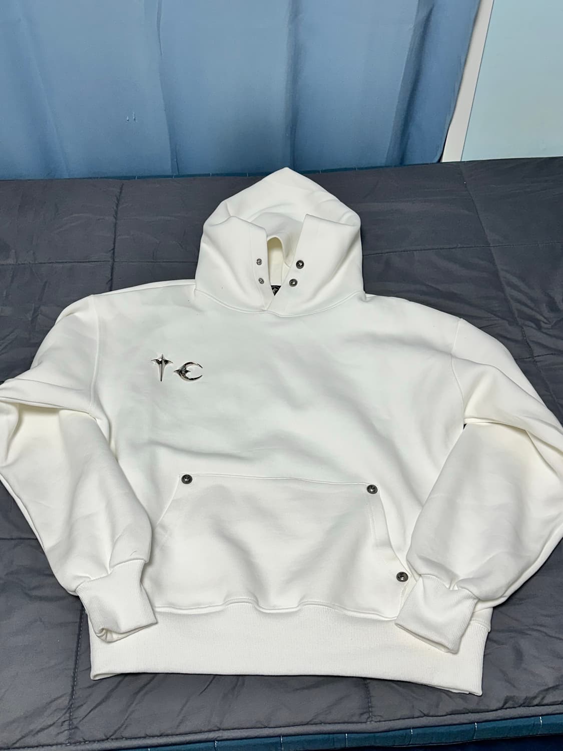 떠그클럽 아머 후드티 화이트 1사이즈 새상품급 상품이미지1