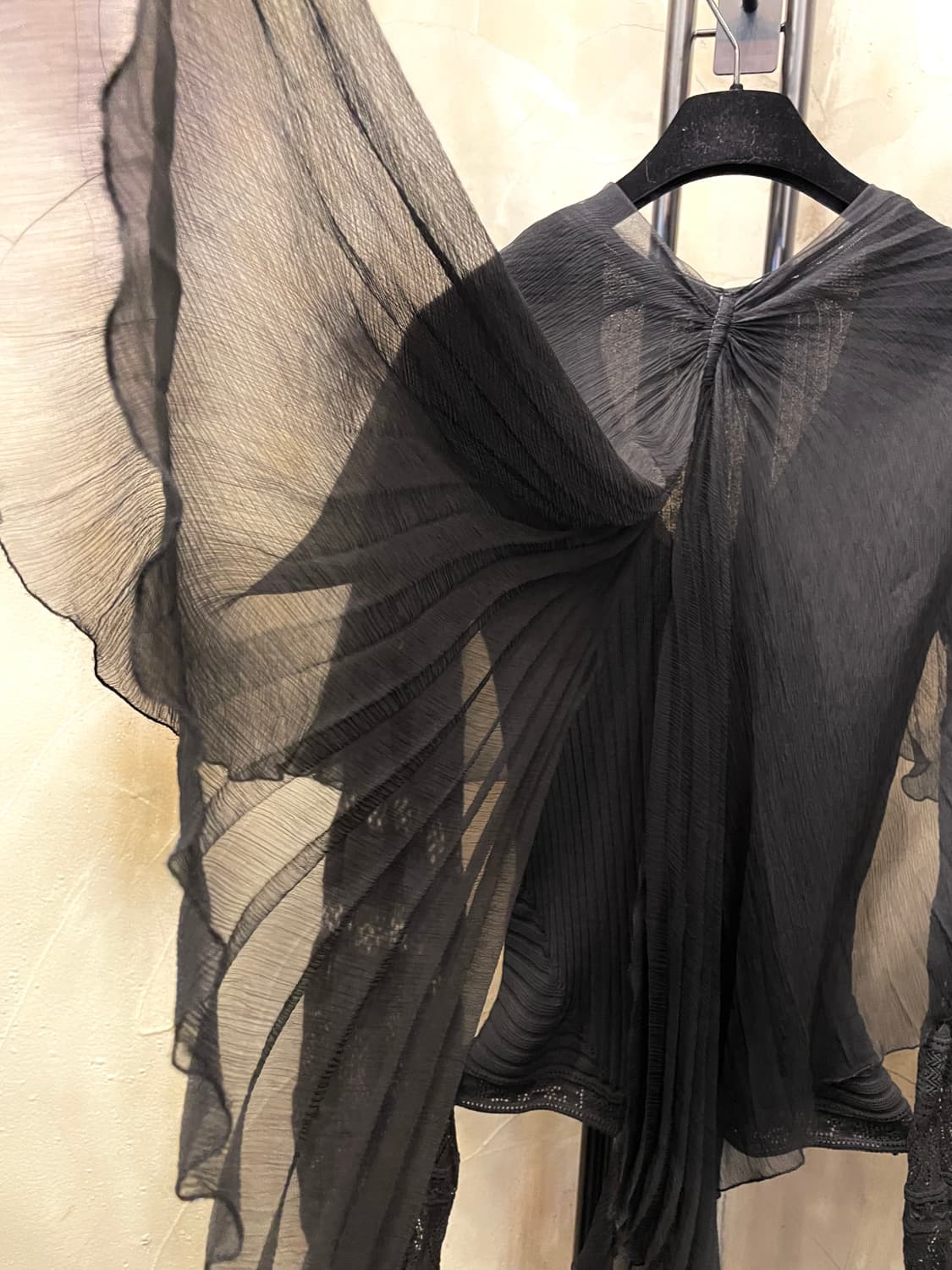 장폴고티에 블랙 시스루 블라우스 55~55반 상품이미지8