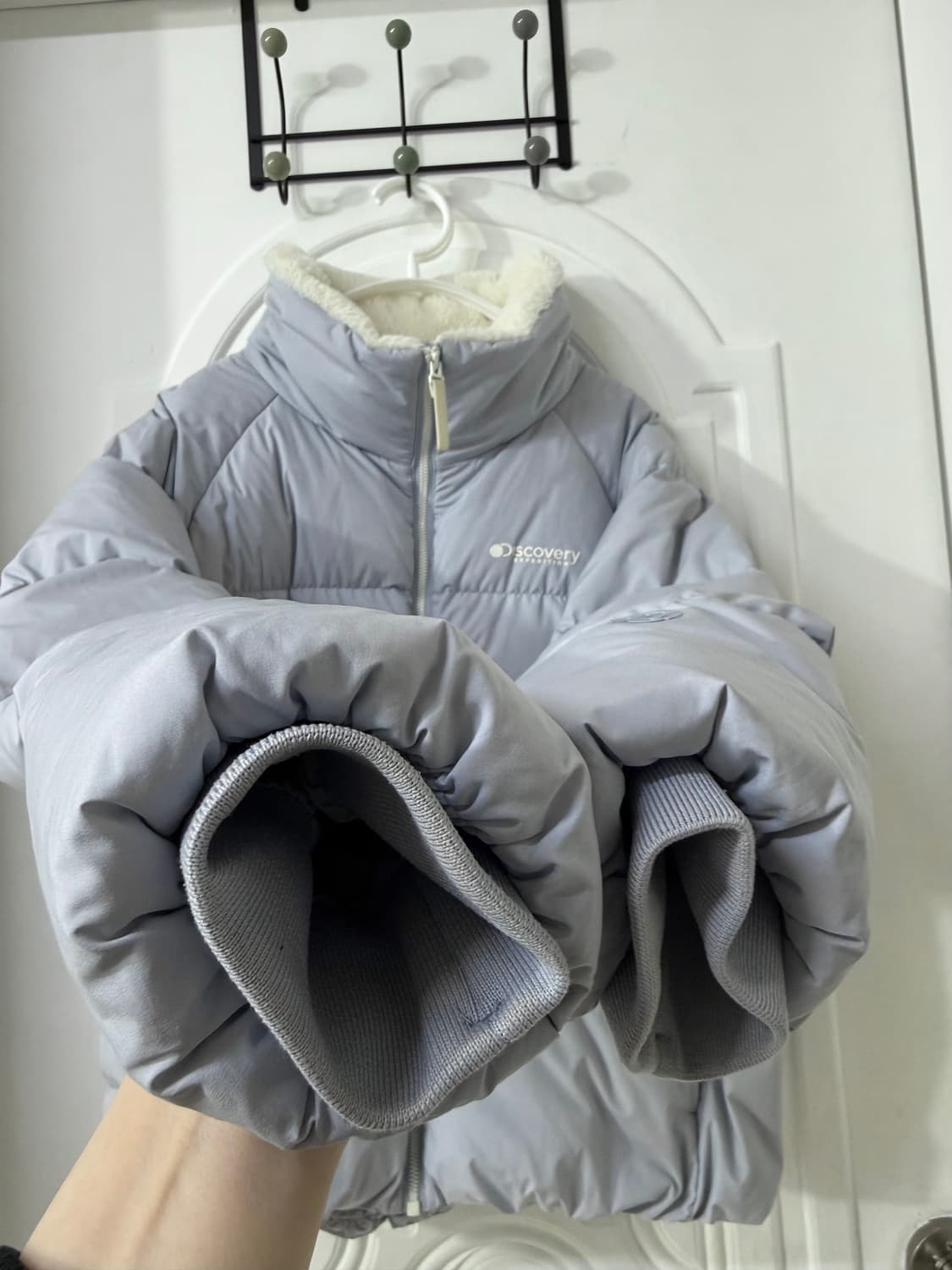 95 사이즈 여성 디스커버리 올리브 다운 숏패딩  상품이미지5