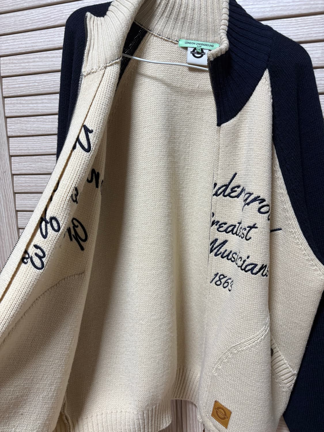런던언더그라운드 니트 가디건 상품이미지3