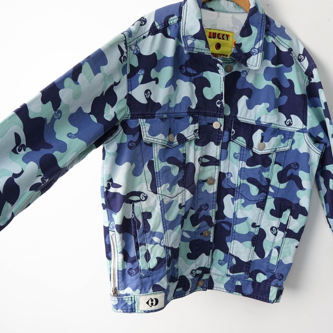 55/럭키슈에뜨 패턴 데님 자켓  상품이미지5
