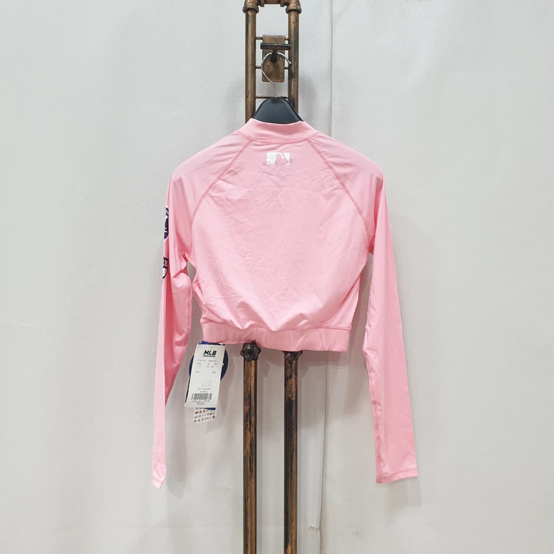 MLB 크롭 래쉬가드 새상품 (90) 상품이미지2