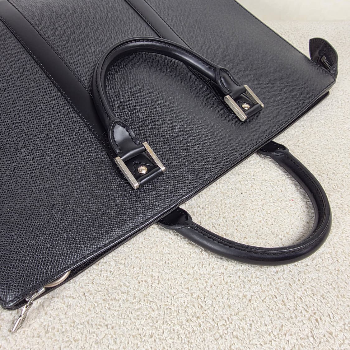 루이비통 서류가방 타이가 로잔 상품이미지7