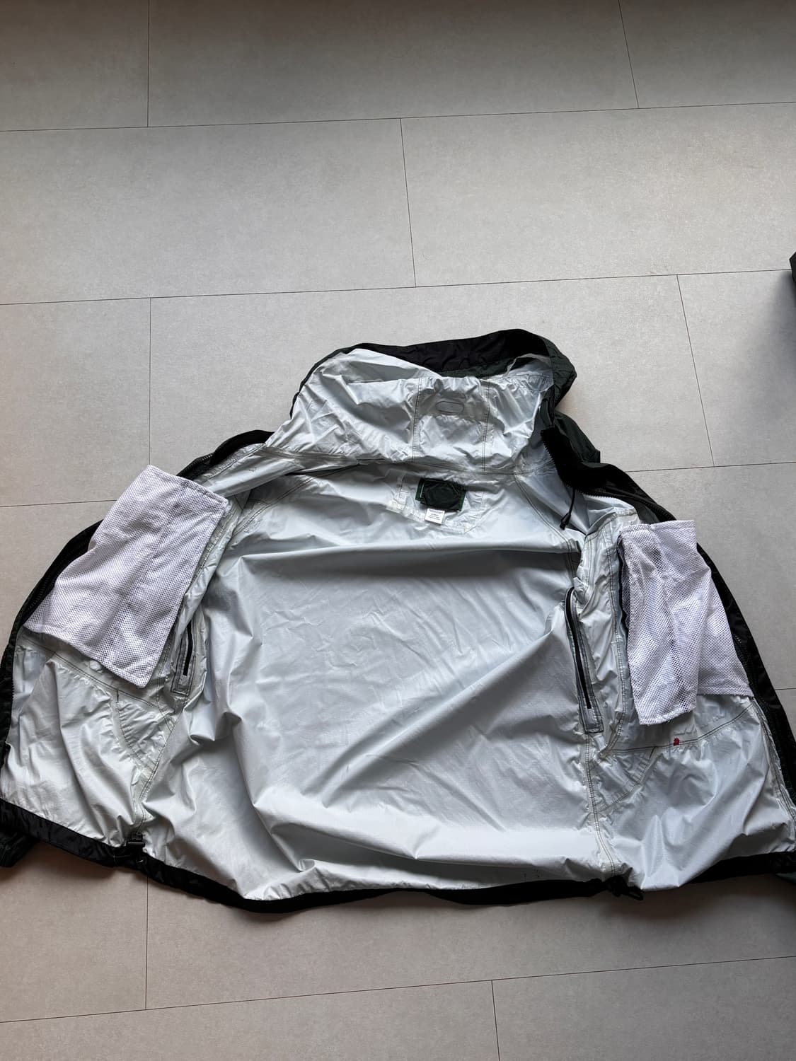 L.L.Bean 클래식 아웃도어 셸 - 딥 포리스트 그린 (L) 상품이미지7