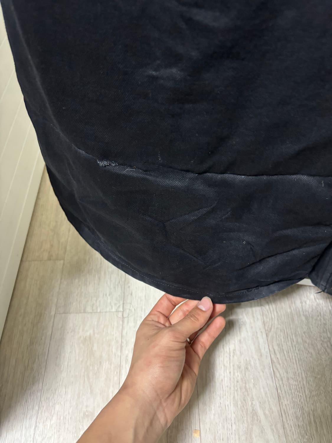 에모스텐스클럽 레더 패치 플레어드 진 2 상품이미지4