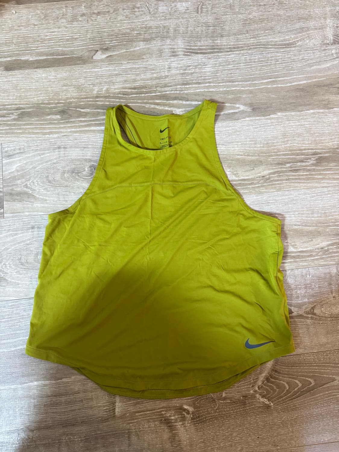 나이키 드라이핏 여성 런닝 나시 M 상품이미지2