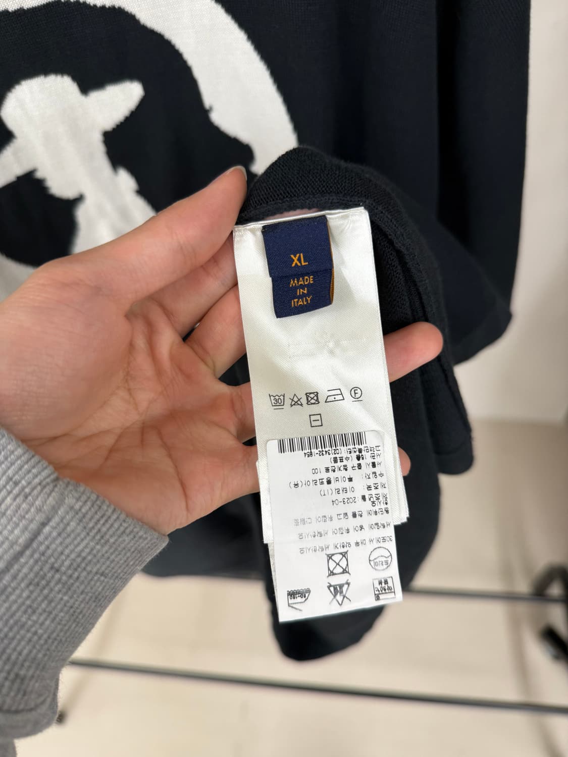 루이비통 그래픽 인타르시아 니트 반팔 백화점판 XL 상품이미지4