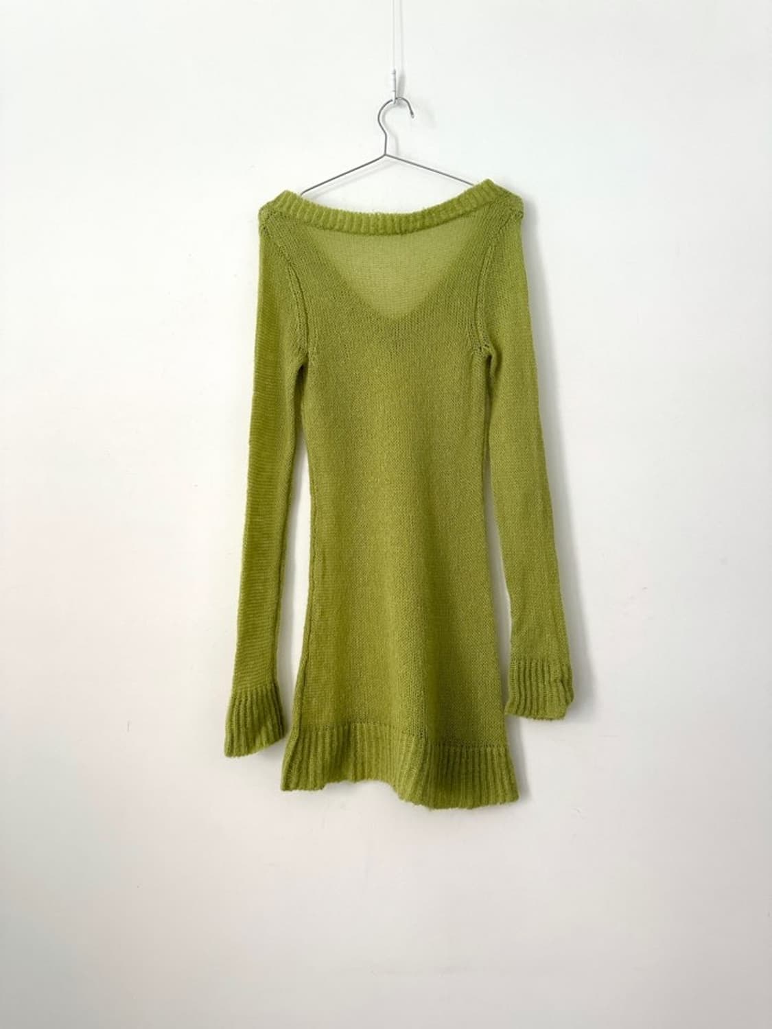 Mohair v-neck knit / lime 상품이미지3